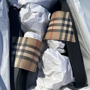 Burberry Beige and Black Check Slides